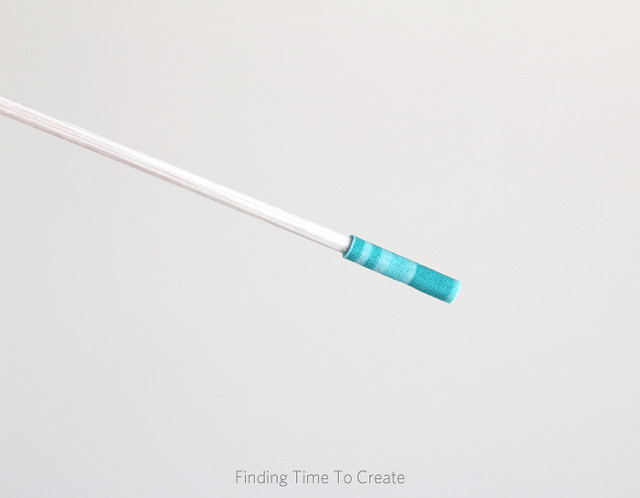 Umbrella handle fabric base