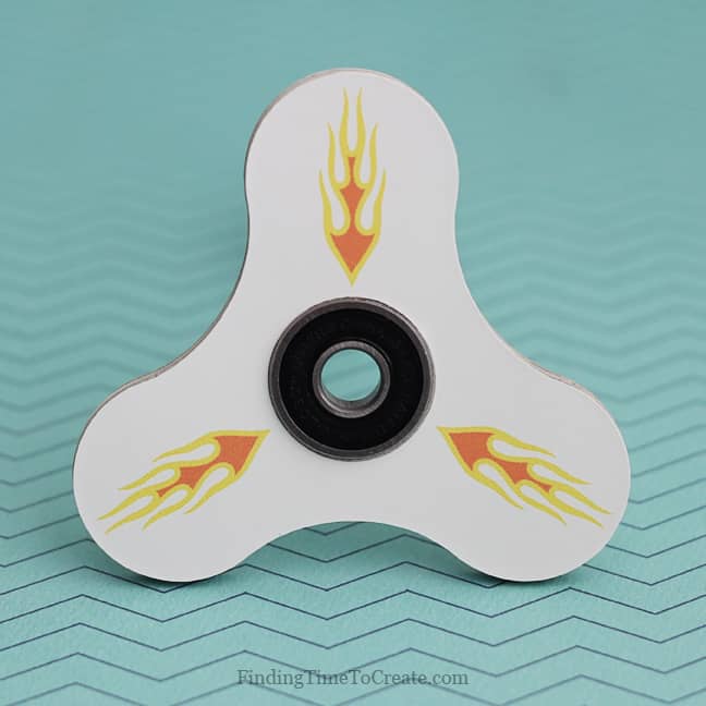 Make Sensational Fidget Spinners for Summertime Fun