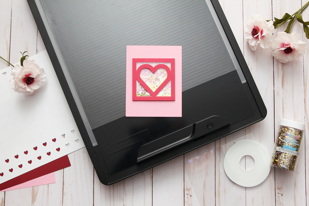 Heart Shaker Card