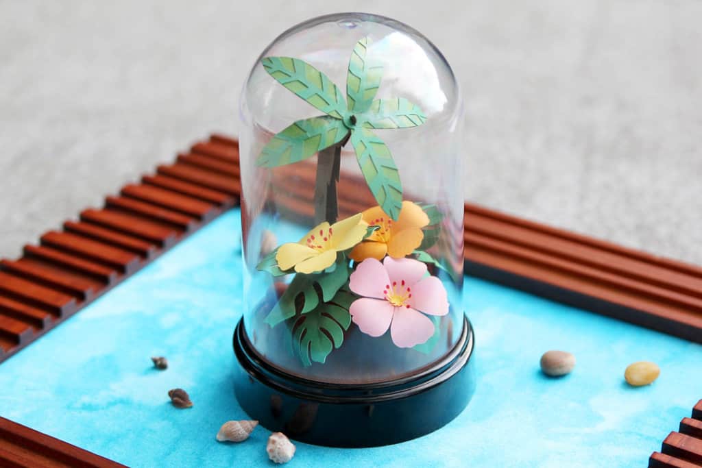 Miniature Island Scene by Kelly Wayment for Silhouette